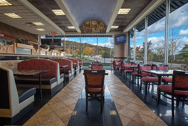 Anthony Francos Restaurant & Pizzeria