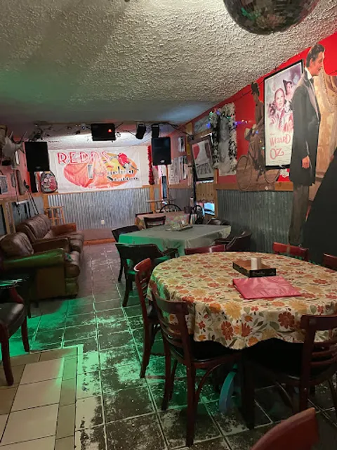 Redds Pub 3906 Hwy 98 W Unit 1