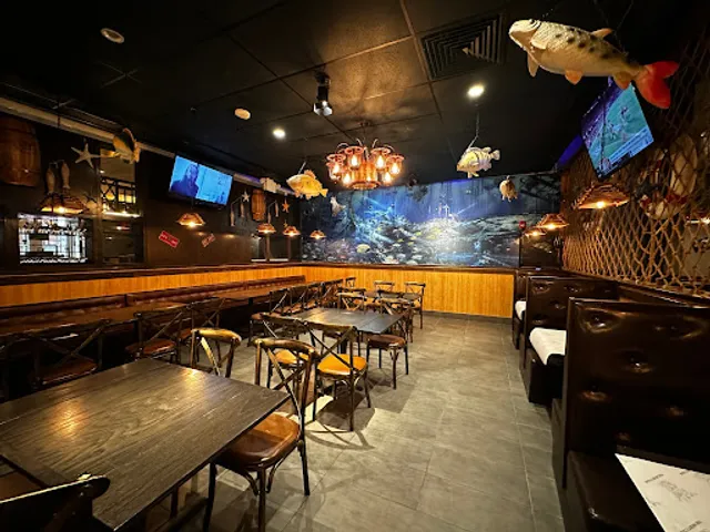 The Mighty Crab (Staten Island)