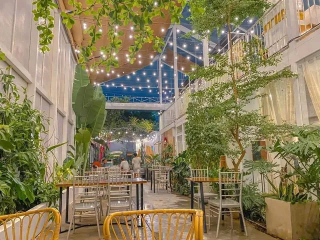 La Maison Coffee & Garden