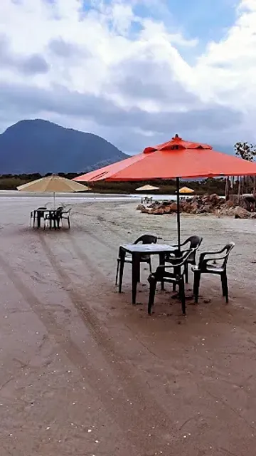 Quiosque Bar de Praia Recanto do Estaleiro