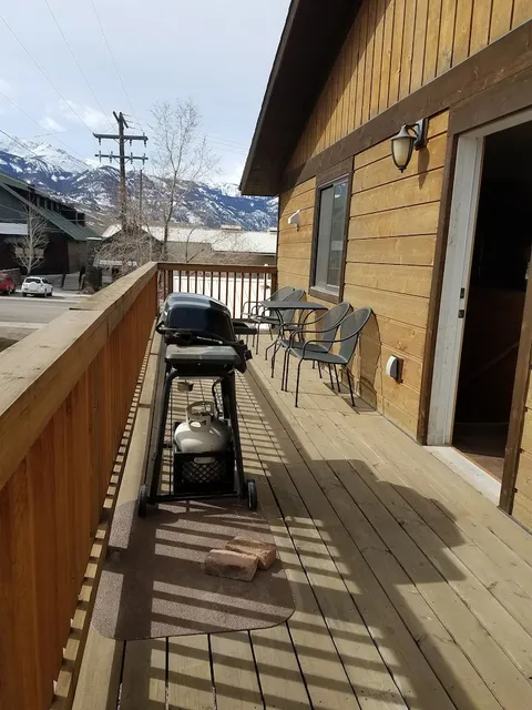 406 Lodge at Yellowstone