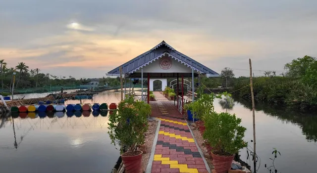 Bell Farms and Resorts