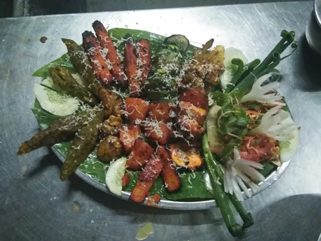 Kubera Bar and Restaurant