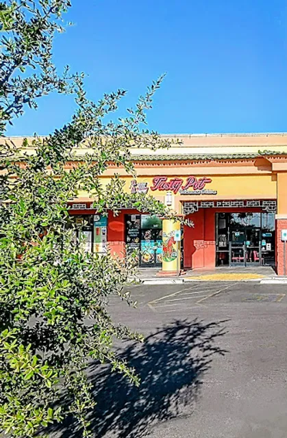 Tasty Pot 味鼎小火锅