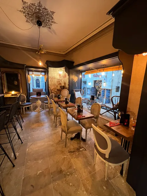 Au Cœur des Vins - Bar à vin et Épicerie fine en Avignon