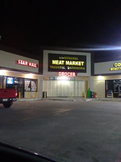 La Monarca Meat Market