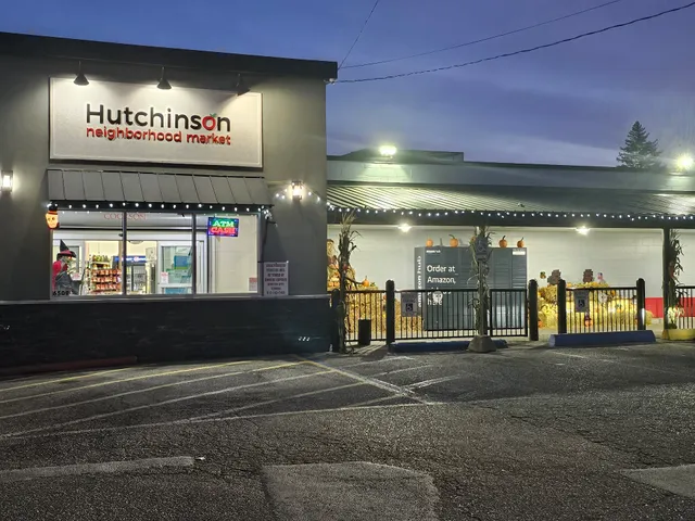 Hutchinson neighborhood market