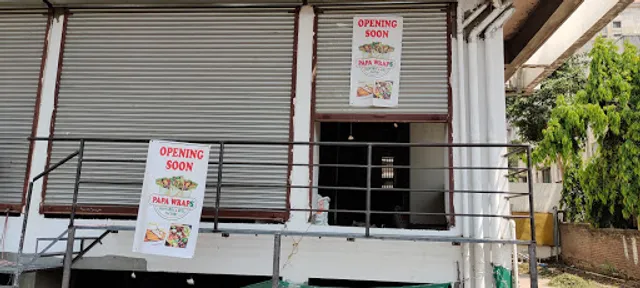 Papa Wrap's - Shawarma & Roll Factory