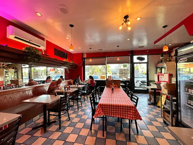 Pho VT Thai Vietnamese Cuisine