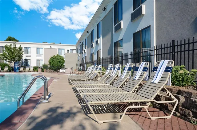 Spark by Hilton Hummelstown Hershey