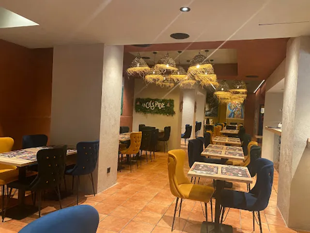 La Cúspide Valdemoro -Restaurante Peruano