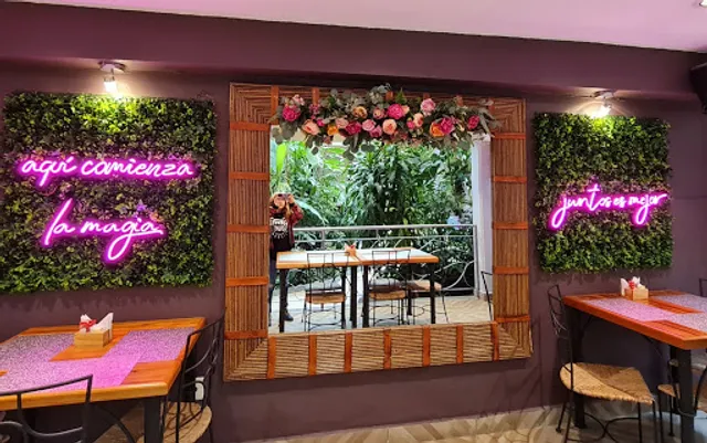 La Tertulia San Cris - Jardines