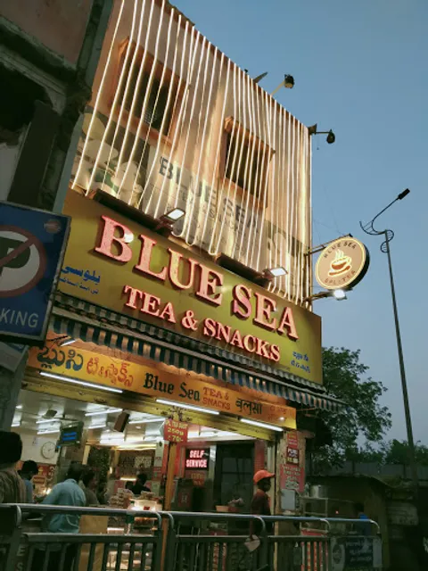 Blue Sea Tea & Snacks