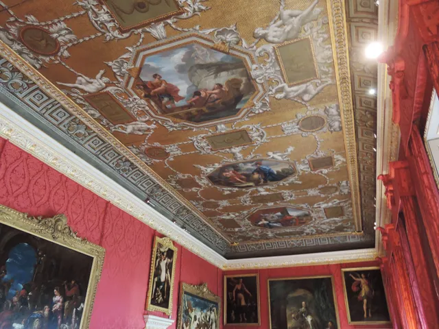 Kensington Palace Shop