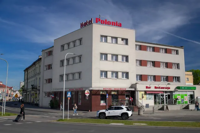 Hotel "Polonia"