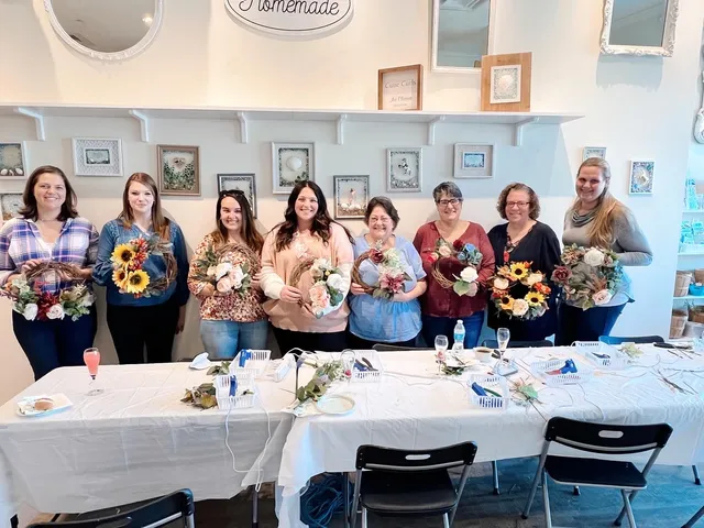 WR Designs and Decor