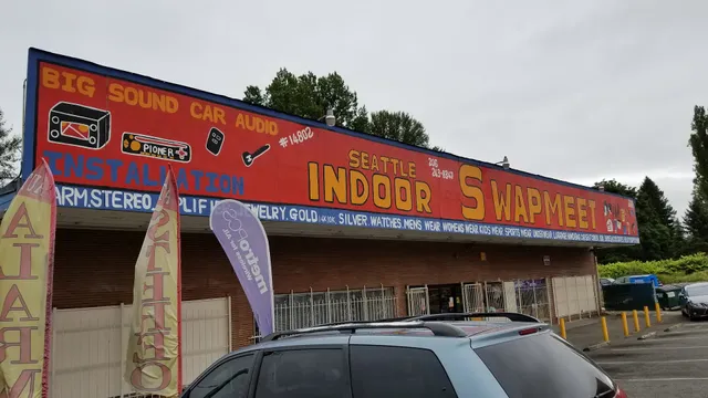 Seattle Indoor Swap Meet