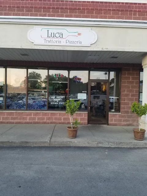 Luca Trattoria & Pizzeria