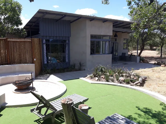 24 Degrees South Self Catering