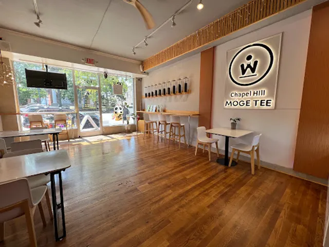 Moge Tee - Chapel Hill
