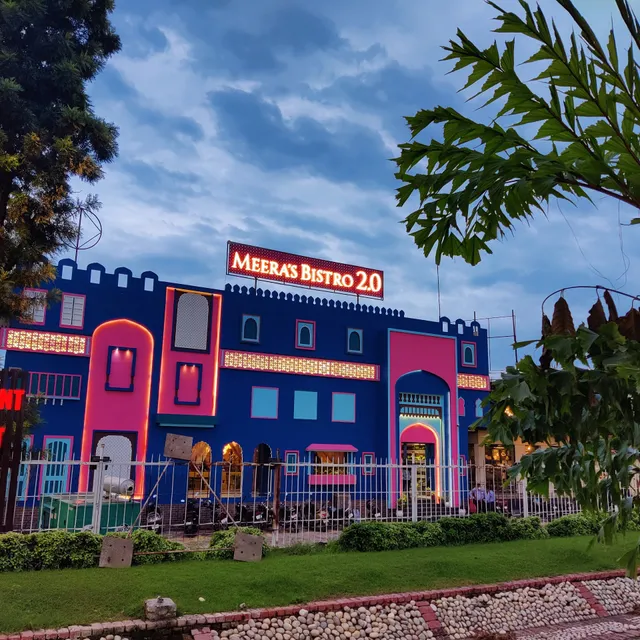 Meera's Bistro 2.0