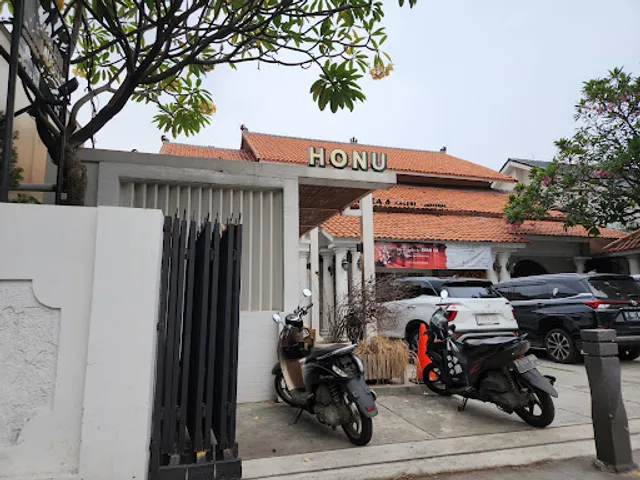 Honu Menteng (Toeti Heraty Museum)