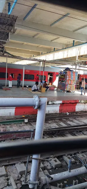Fresh Fruit & Juice stall