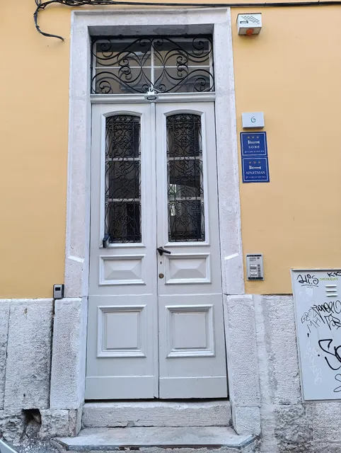 Casa dei fiori Pula