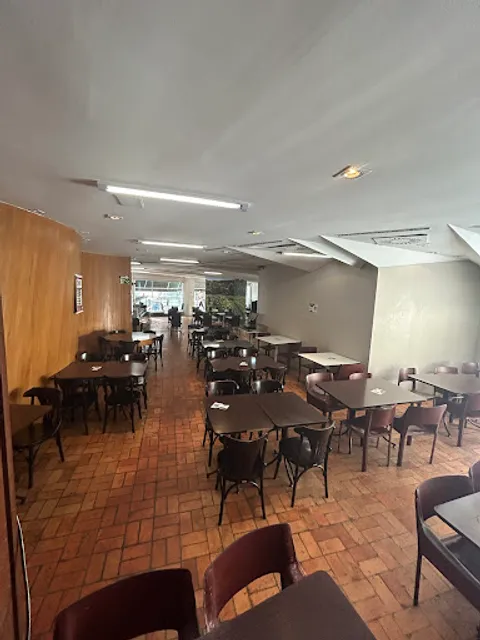 Menia’S Restaurante