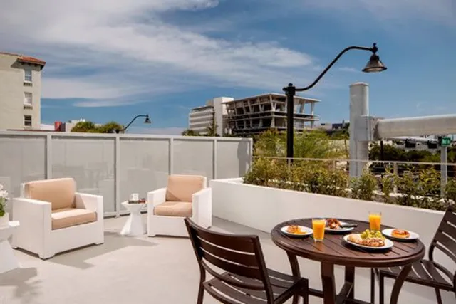 Residence Inn by Marriott Miami Beach South Beach