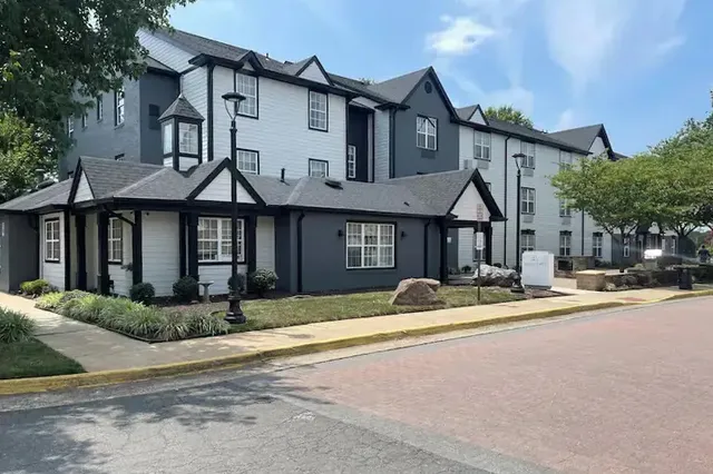 MainStay Suites Sterling near Dulles Town Center