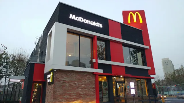 McDonald's Songpa Jamsil Drive-thru