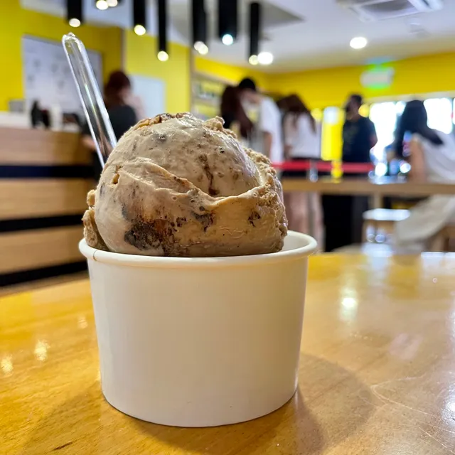 Inside Scoop Setia Alam