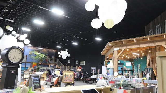 Switchpoint Boutique