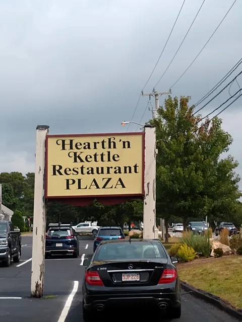Hearth 'n Kettle Plaza