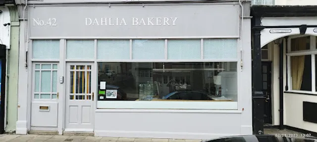 Dahlia Bakery