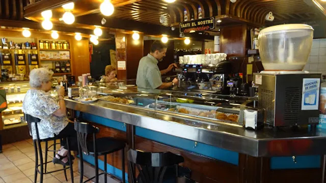 Cafes Caracas | Tienda donde comprar Cafe, Cafeteria y Bar