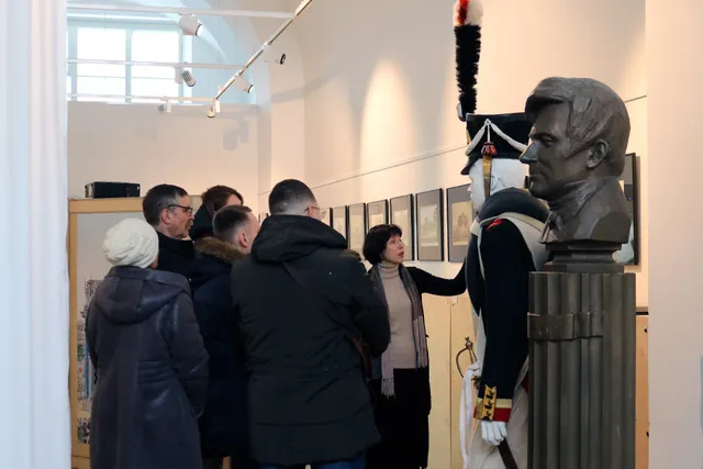 Narvskiye Triumfal'nyye Vorota