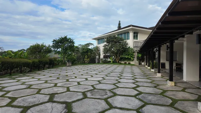 Hostel Honeycomb Cebu TOPS