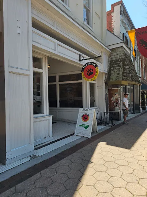 The Bruin Craft Beer and Wine