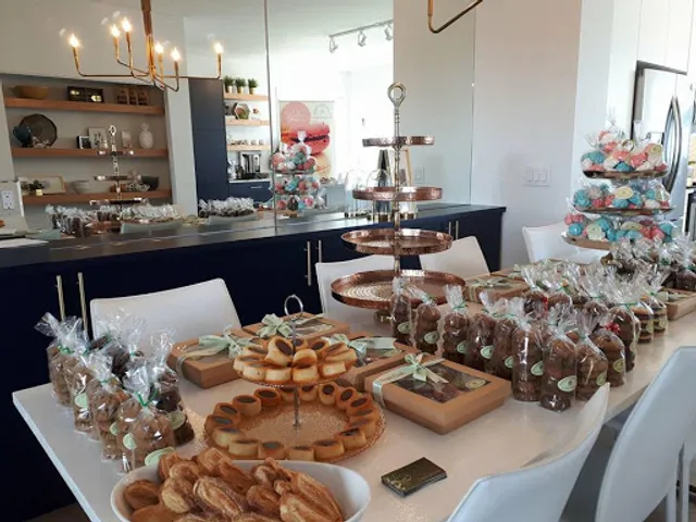 Macarons & Goodies - St. Albert