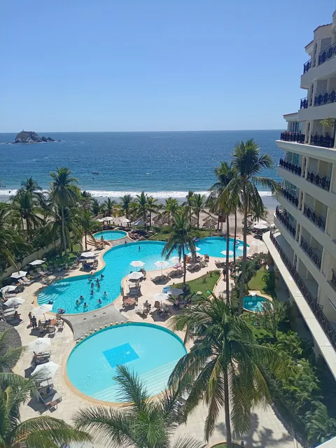 Bay View Grand Residential Ixtapa