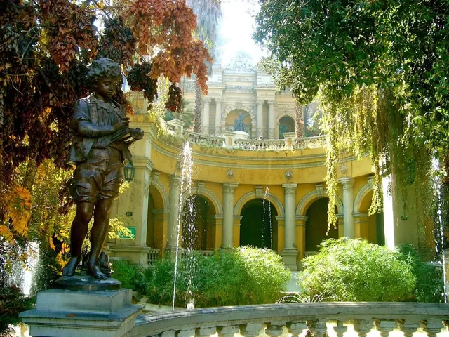 Park Suite Huerfanos