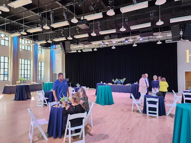 McDavid Studio & Van Cilburn Recital Hall