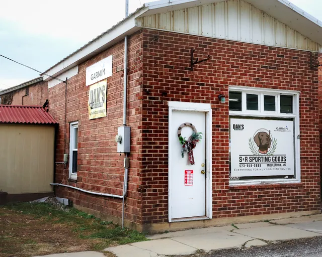 S & R Sporting Goods