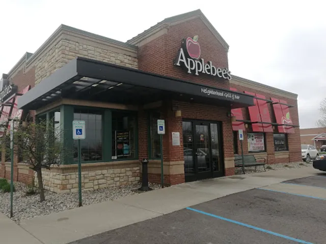 Applebee's Grill + Bar