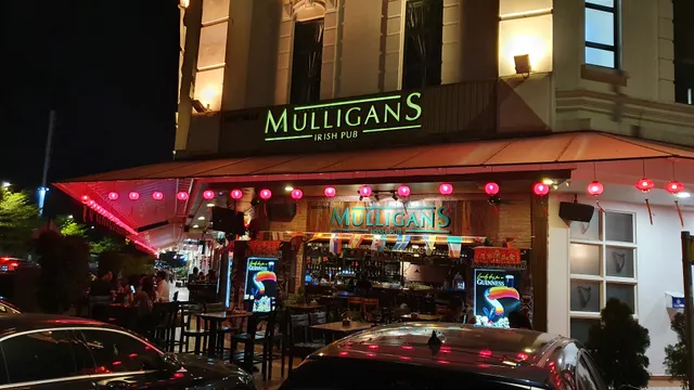 Mulligan's Signature