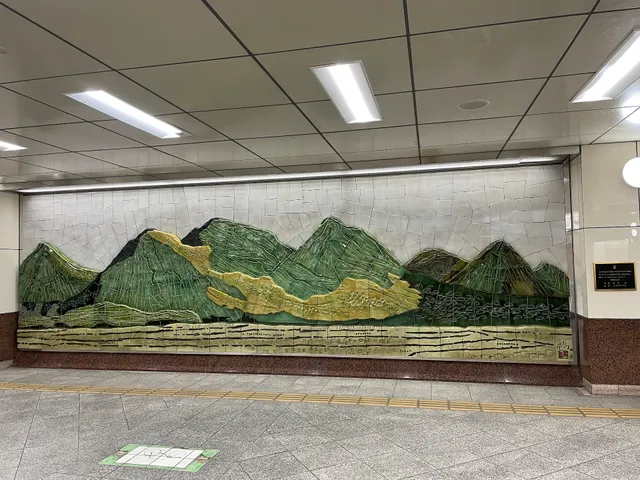 青葉通地下道ギャラリー