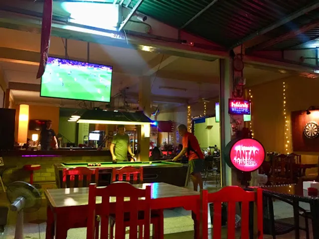 A/a Fantasy Restaurant & Bar